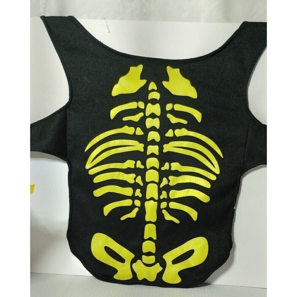 Skeleton Dog‎ Shirt Size Med  easy closure